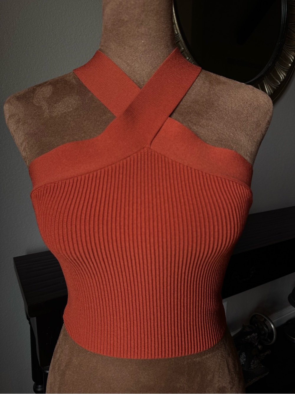 Babaton Aritzia Parish Sculpt Rust Crossed-Strap Ribbed Knit Crop Top Medium